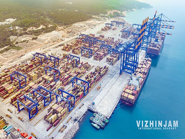 Current Affairs Today : करंट अफेयर्स 23 और 24 अप्रैल 2025 17 Prime Minister Narendra Modi will inaugurate the Vizhinjam International Port near Thiruvananthapuram, Kerala on May 2, 2025.